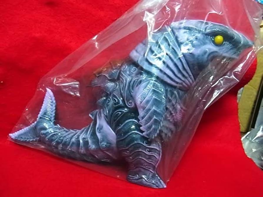 Amazon.co.jp: サンガッツ メガロドン 藤色 マーブル/ソフビ